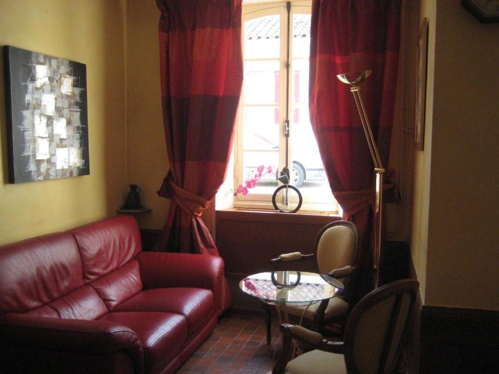 ברבוטן-לה-באינס Hotel Beausejour מראה חיצוני תמונה