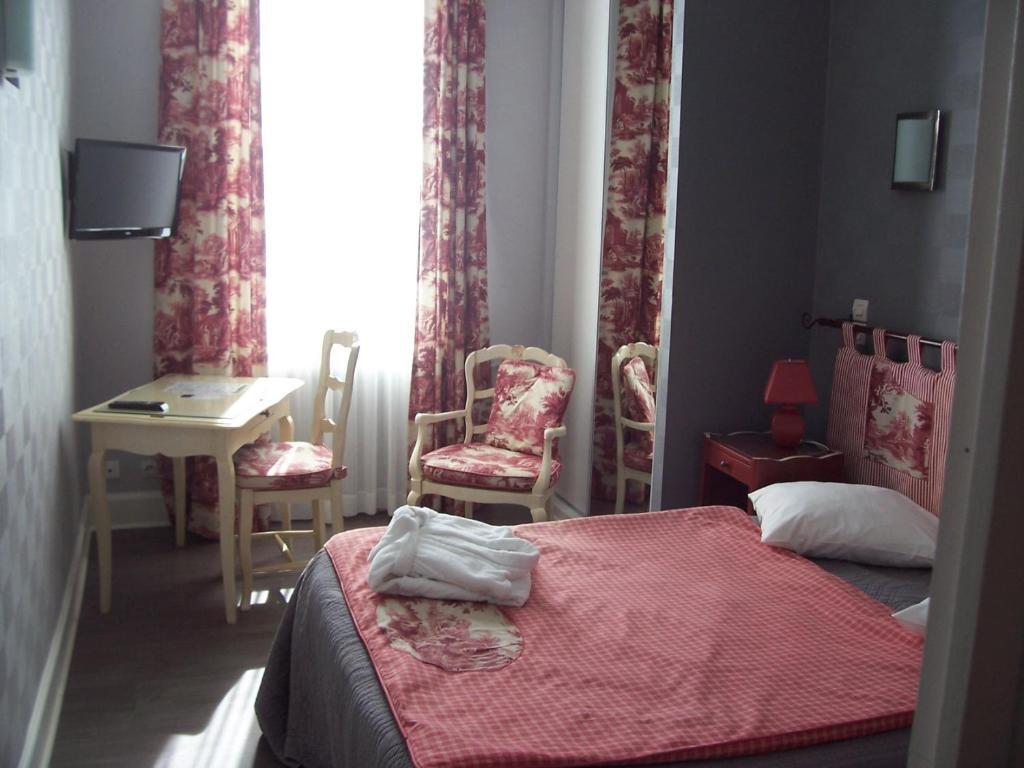 ברבוטן-לה-באינס Hotel Beausejour מראה חיצוני תמונה